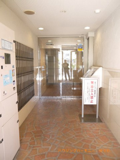 【エントランス】