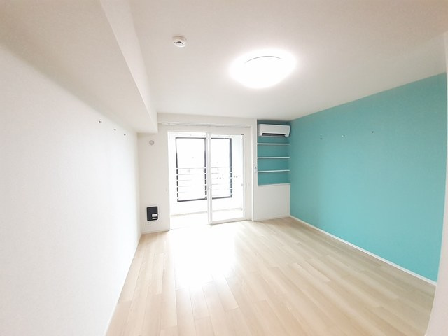 リオンリゾートⅧの居間・リビング