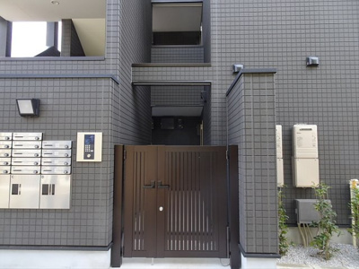 【エントランス】 | マーレ明大前