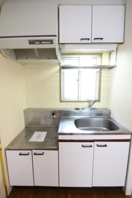 【キッチン】 | シャロム国分 | キッチンでお料理をお楽しみください