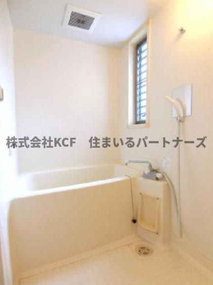 ラビーナ櫛原の浴室|落ち着いた空間のお風呂です