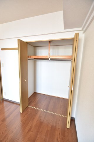 リヴェール楠根の収納