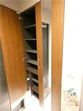 Ｐｈｏｅｎｉｘの収納|シューズボックス