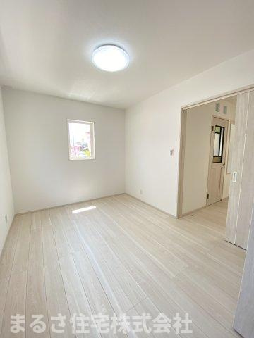 第15中西町モデルの洋室