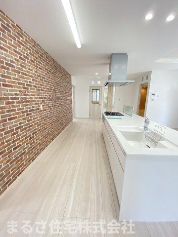 第15中西町モデルのキッチン