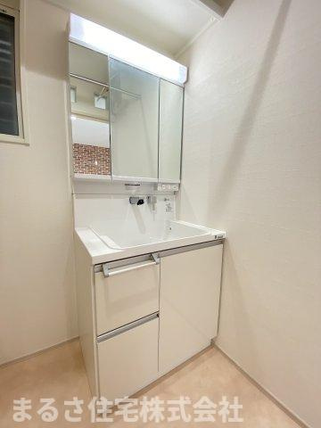 第15中西町モデルの独立洗面台