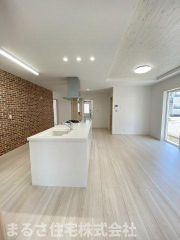 第15中西町モデルのキッチン