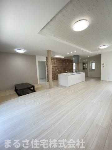 第15中西町モデルの居間・リビング