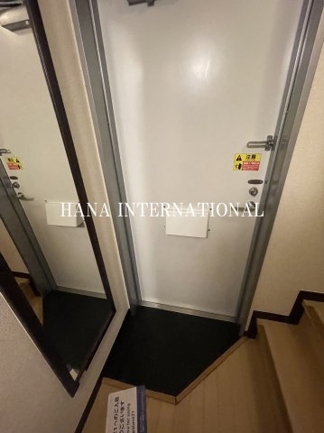 レオネクスト善の玄関
