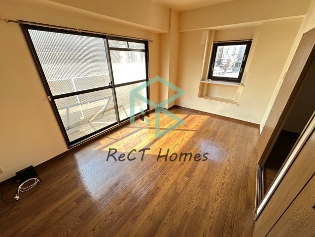 アルコ・ラ・カーサ佃町の居間・リビング