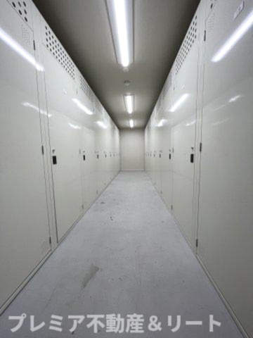 【設備】 | プライムアーバン新宿夏目坂タワーレジデンス | トランクルームがあります