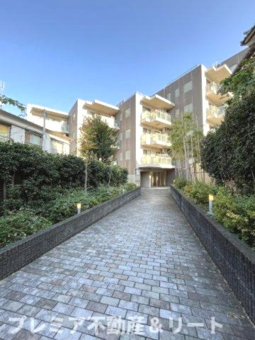 【外観】 | プライムアーバン新宿夏目坂タワーレジデンス | 低層棟外観です
