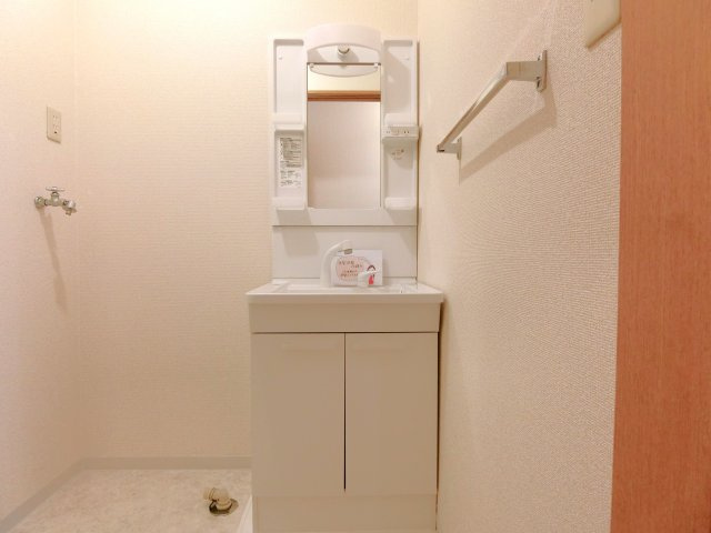 パセオみずほ台ⅡAの独立洗面台