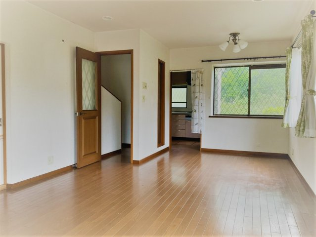 【居間・リビング】の画像