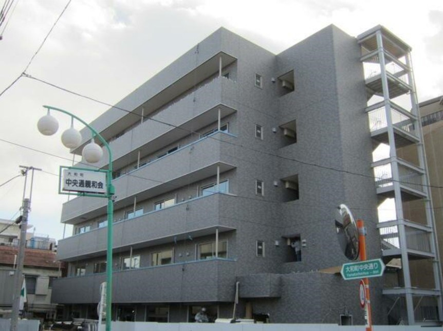 中野区大和町４丁目の賃貸マンションの外観