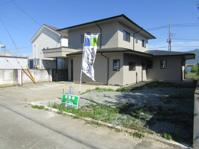【前面道路含む現地写真】 | 【再生住宅】石和町唐柏