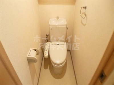 【トイレ】 | エル・セレーノ九条 | シンプルで使いやすいトイレです
