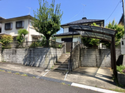 【駐車場】 | 大津市仰木の里7丁目23-6　中古戸建 | 2025年05月　撮影