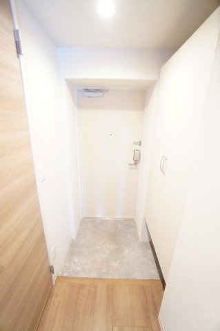 【玄関】 | AGREVE | ※同物件・同タイプの写真です。