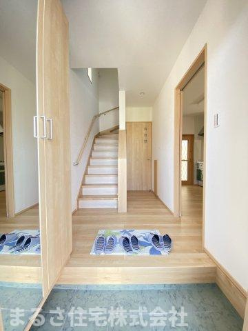 第14中西町モデル　1号棟の玄関