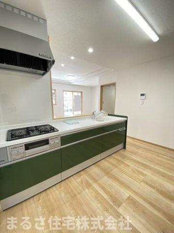 第14中西町モデル　1号棟のキッチン