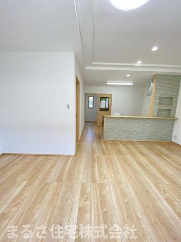 第14中西町モデル　1号棟の居間・リビング