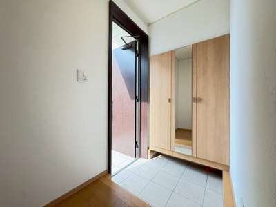【玄関】 | 吹田市片山町4丁目テラスハウス