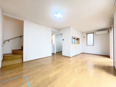 【居間・リビング】 | 吹田市片山町4丁目テラスハウス