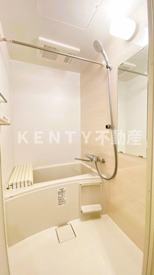 【浴室】 | P​i​a​n​o​ ​V​i​l​l​a​ ​東寺尾 | コンパクトで使いやすいお風呂です