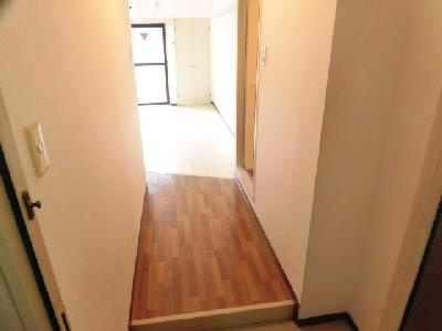 ファーストコート七条烏丸の内装|玄関から～