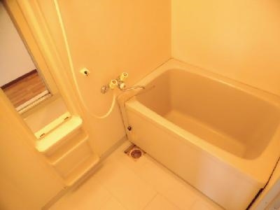 ファーストコート七条烏丸の浴室