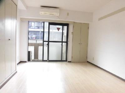 ファーストコート七条烏丸の居間・リビング