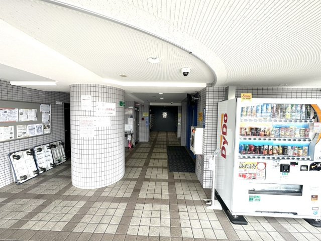 セザール南仙台のエントランス