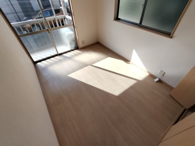 【洋室】 | ソレジオ幸子二番館