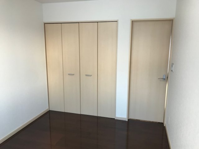 ガーデンコート森の幹の収納