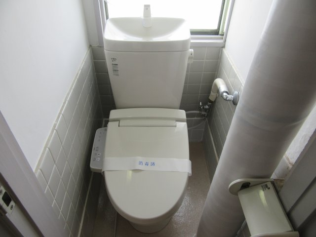 秀山ビルのトイレ