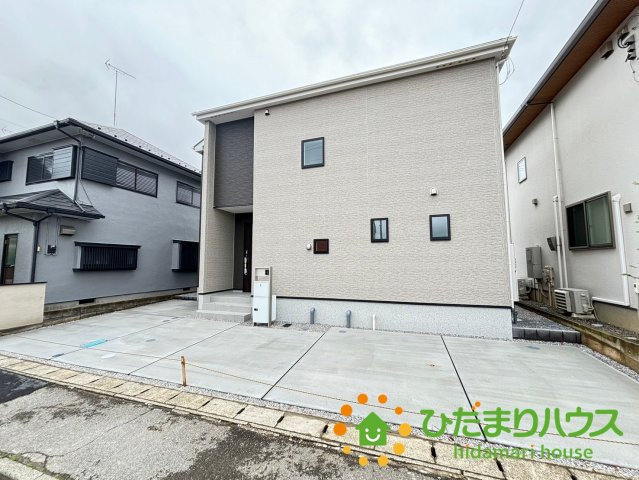 蓮田市桜台　23-1期　新築一戸建て　リナージュ　01の駐車場|2台分の駐車スペースあり！！