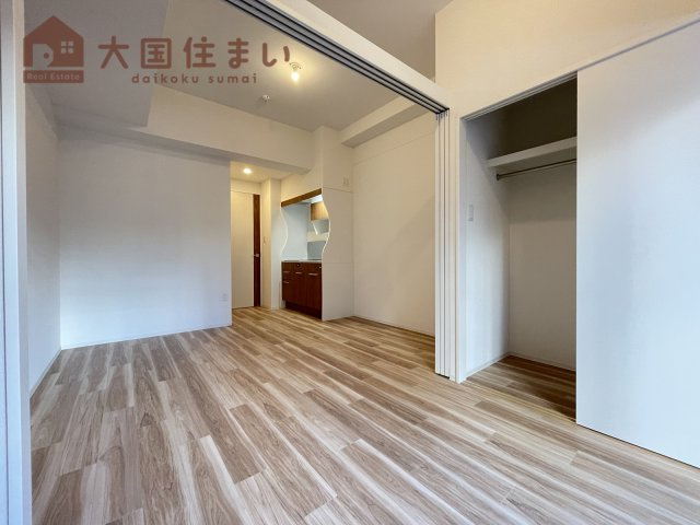 【居間・リビング】 | セレニテ桜川駅前プリエ