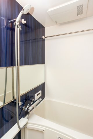 サヴォイラ・マリナ　ドゥ　ハカタ　3階の浴室|別号室のものになります。現状優先。
