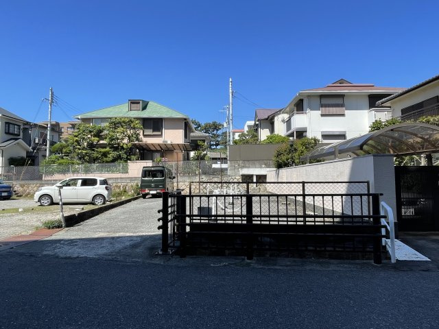 山本モータープール