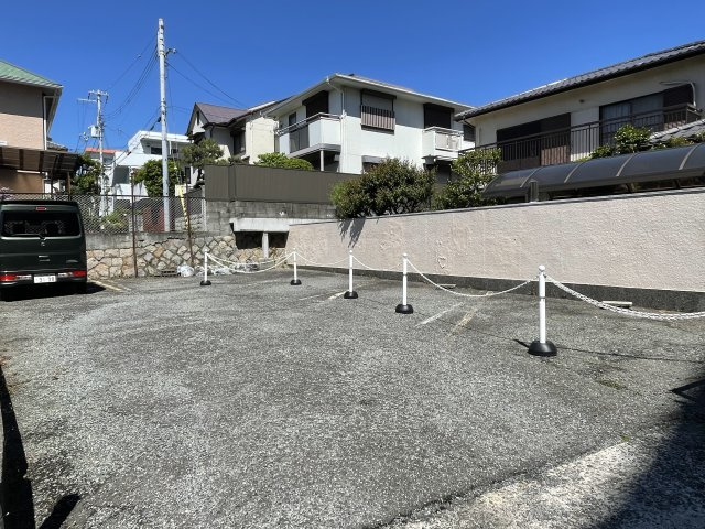 山本モータープール