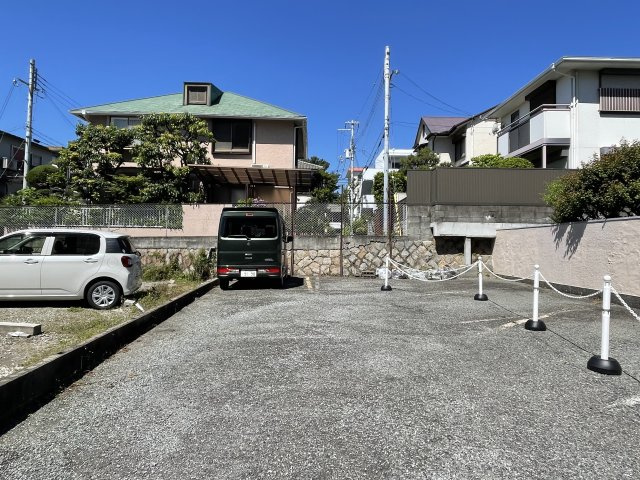 山本モータープール