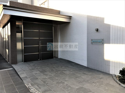 【エントランス】 | ブルースカイ