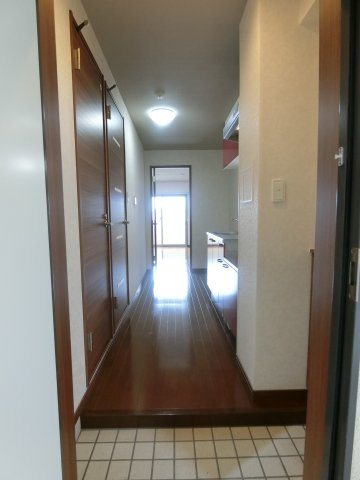 フェアリーコート博労町の玄関|イメージ503号室の写真