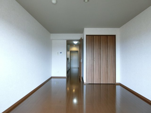 フェアリーコート博労町の居間・リビング|イメージ503号室の写真