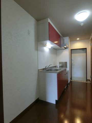 フェアリーコート博労町のキッチン|イメージ503号室の写真
