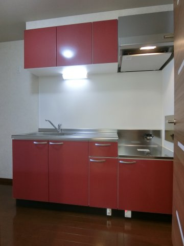 フェアリーコート博労町のキッチン|イメージ503号室の写真