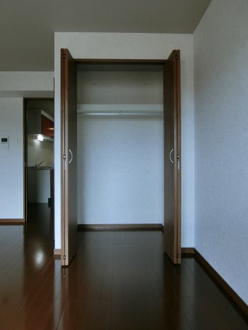 フェアリーコート博労町の収納|イメージ503号室の写真