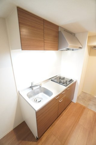 【キッチン】 | AGREVE | ※同物件・反転タイプの写真です。