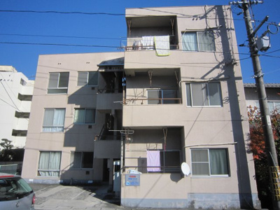【外観】 | SO-UN Yahata | 鉄筋コンクリート造陸屋根3階建